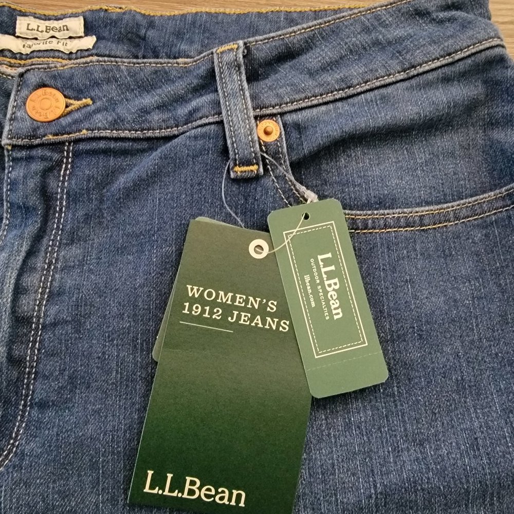 LL Bean Womens Jeans